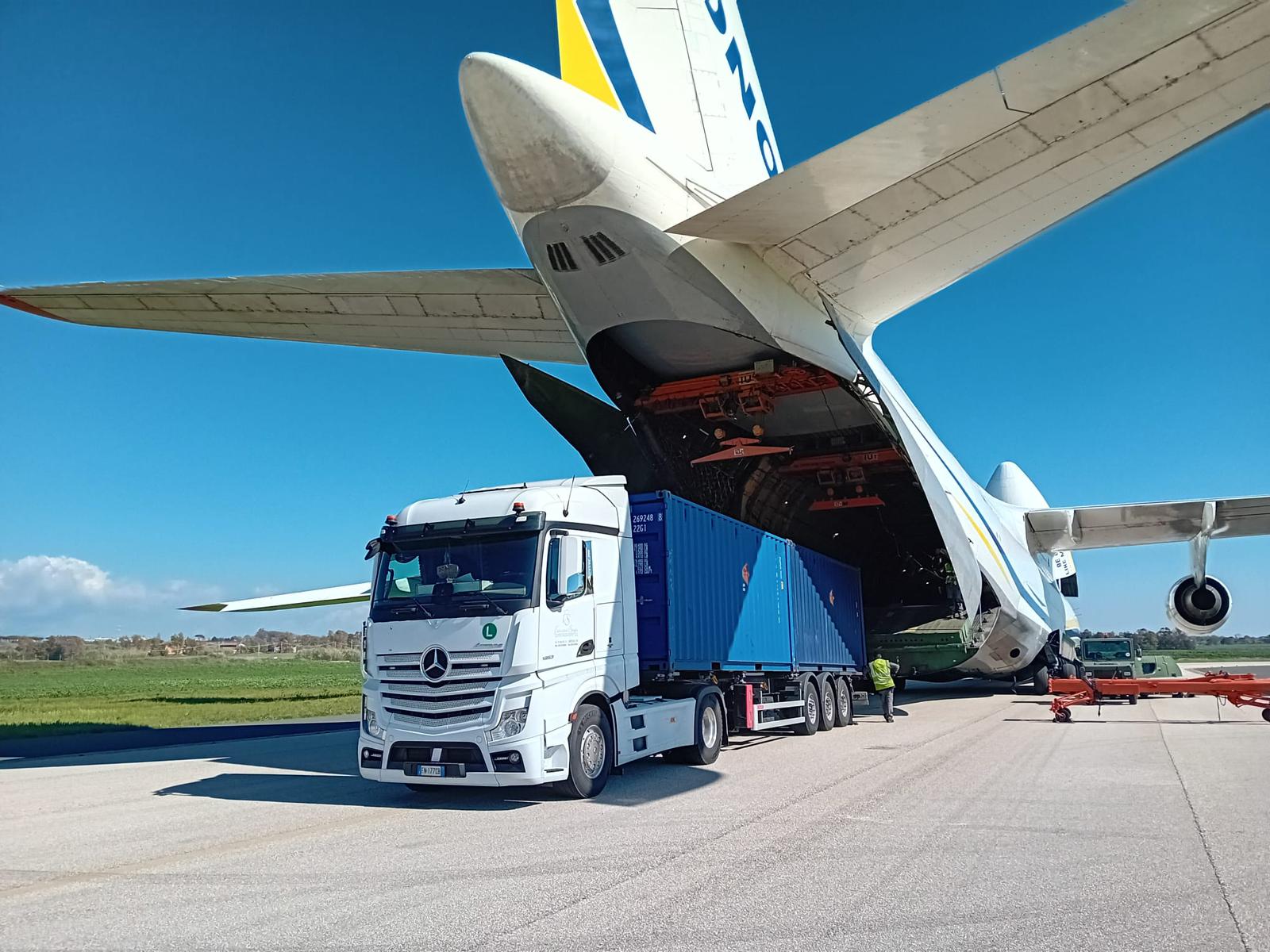 TRASPORTO CONTAINER