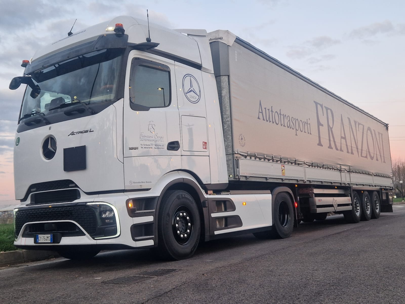 NEW ACTROS